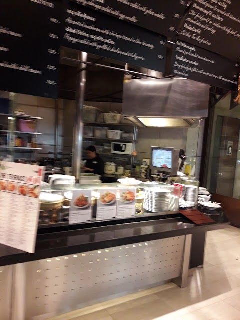 Centro Comercial Central Embassy